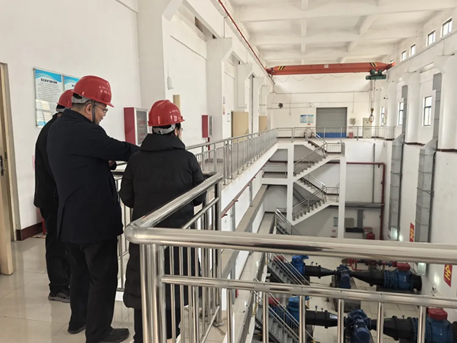 B体育（中国）官方网站新春慰问送关怀，节前安全督导保平安